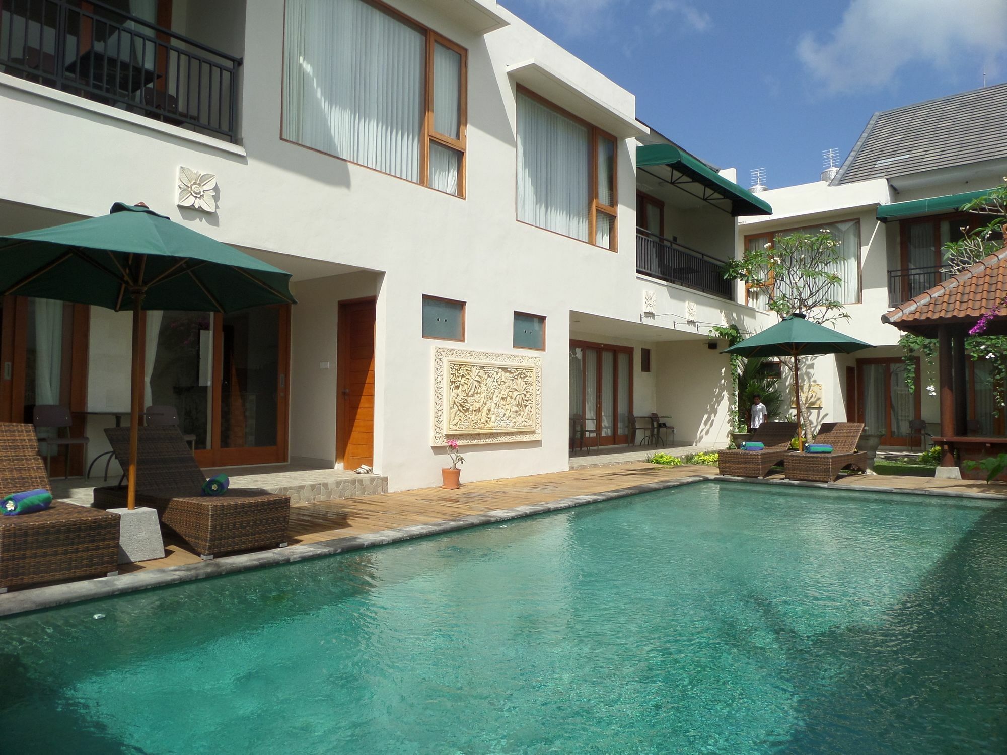Royal Majesty Villas 庫塔 外观 照片